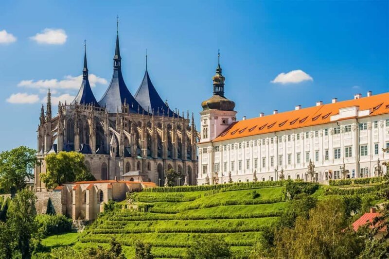 Private Half-Day Tour to Bone Church (Kutna Hora) - Key Points