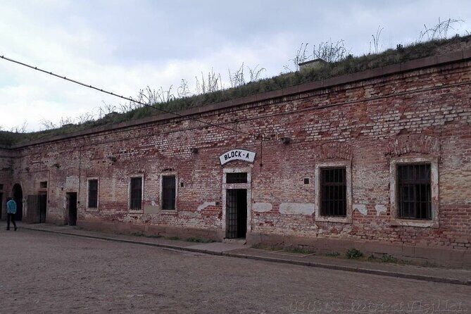 Private Half-Day Tour to Terezin from Prague - FAQ
