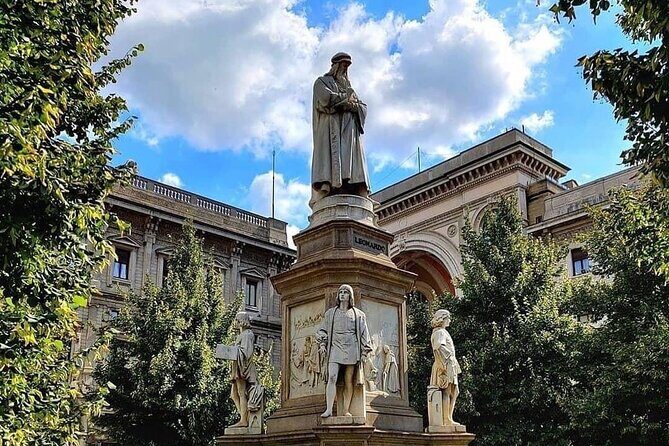 Private Half-Day Walking Tour of Milan - The Itinerary in Depth