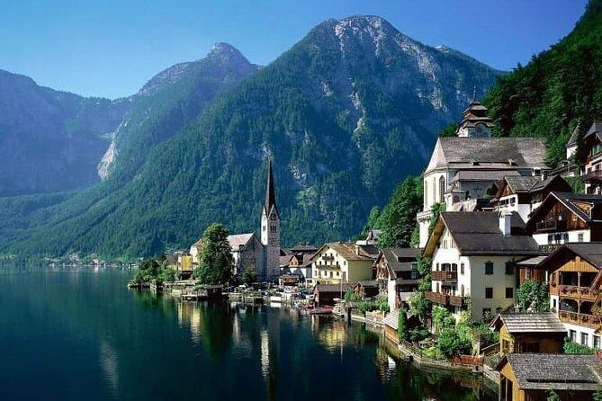Private Hallstatt Round Day Trip and Picnic in Alps from Prague - Key Points