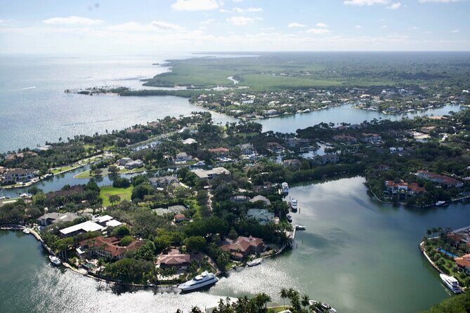 Private Helicopter Tour of Miami for 3 People - FAQ