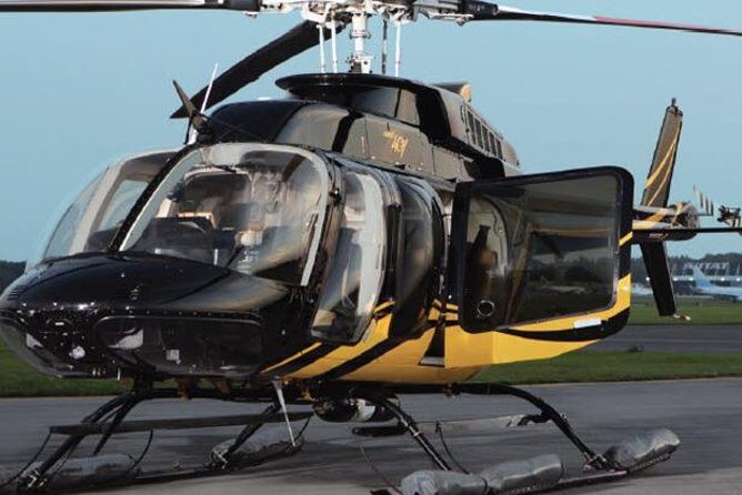 Private Helicopter Transfer from Lower Manhattan to New York Airports - A Luxurious Ride to the Airport: Private Helicopter Transfer from Lower Manhattan