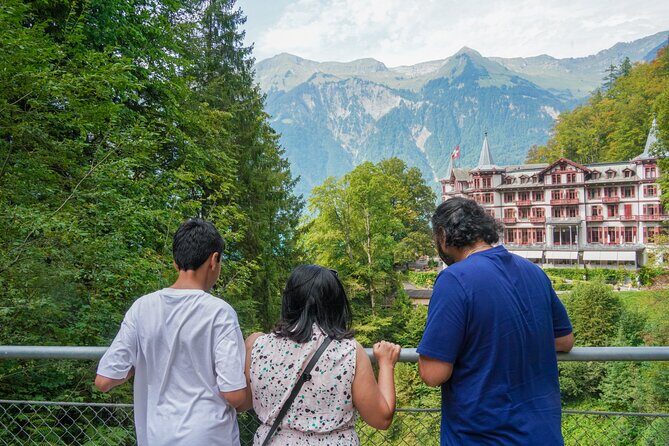 Private Hidden Gem Tour in Lungern from Zurich - The Journey Begins: Zurich’s Charm