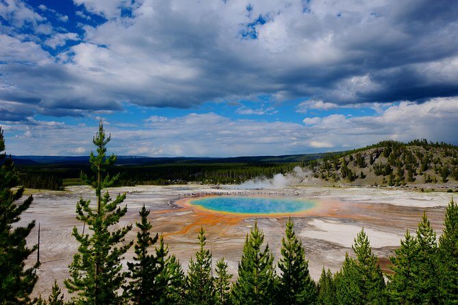 Private Hidden Gems of Yellowstone! Lunch w/ family friendly hikes included! - Deep Dive into the Itinerary