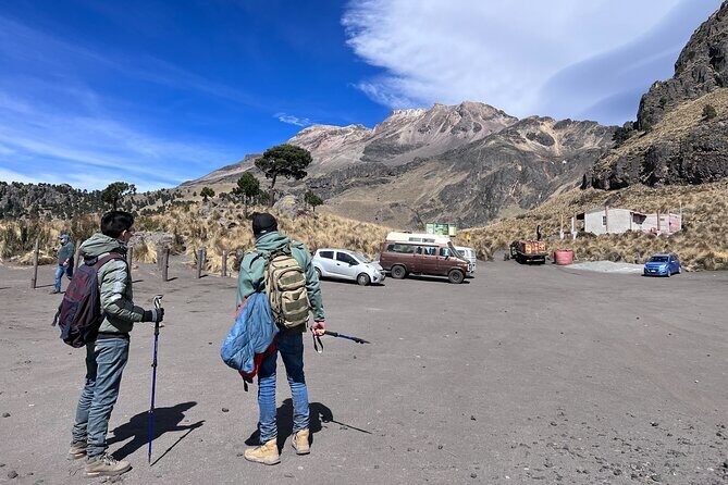 Private Hike next to volcano at 14800 ft. from Mexico city - Authentic Reviews and Experiences