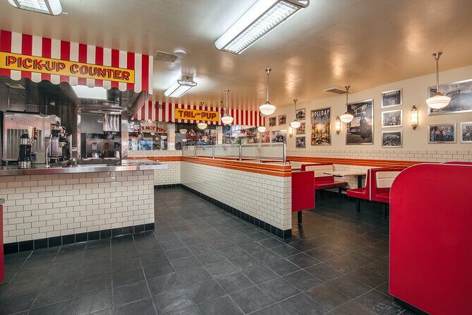 Private Historical Journey in the Tail O the Pup in LA - The Itinerary in Detail