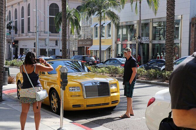 Private Hollywood and Celebrity Homes Bus Tour - Price and Value