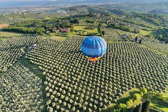 Private Hot Air Balloon flight in Tuscany from Chianti area - Who Should Consider This Tour?