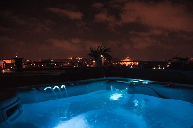 Private Hot tube with Amazing View of Rome on rooftop!! - Should You Book This?