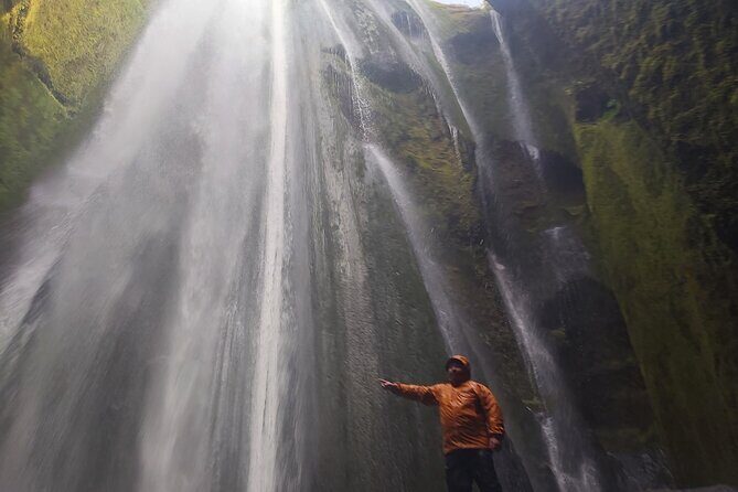 Private Iceland South Cost Tour and Glacier Hike - An In-Depth Look at the South Coast and Glacier Tour