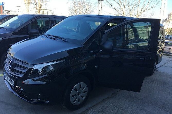Private IST Istanbul Airport Transfer for Old City & Taksim Hotel - Key Points