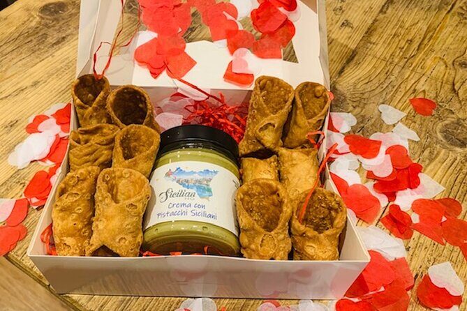 Private Italian Dinner with a Romantic Night Experience - Who Should Consider This Experience?