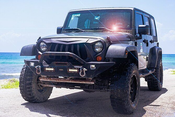 Private Jeep and 4x4 Polaris RZR Tour with Mexican Lunch - Relaxing at Coco’s Beach Club