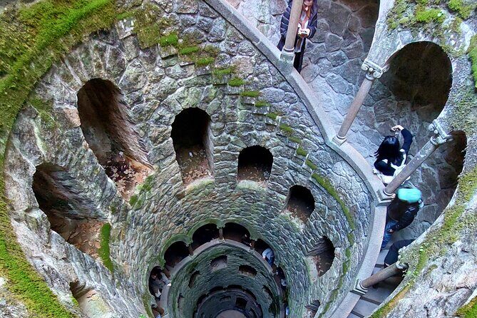 Private Jeep Tour of Sintra, Coast, Beaches and Cascais - FAQ