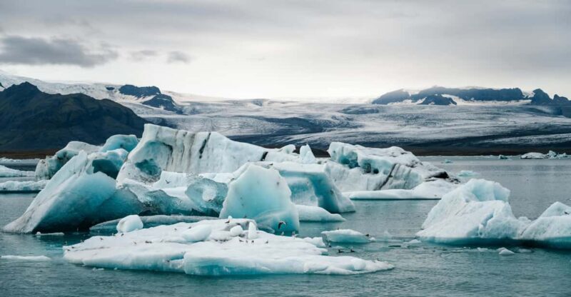 Private Jökulsárlón Diamond Beach & Black Sand Beach Tour - Who should consider this tour?