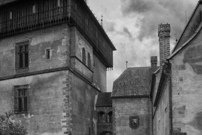 Private Karlstejn castle tour from Prague with Lunch & Admission - Final Thoughts