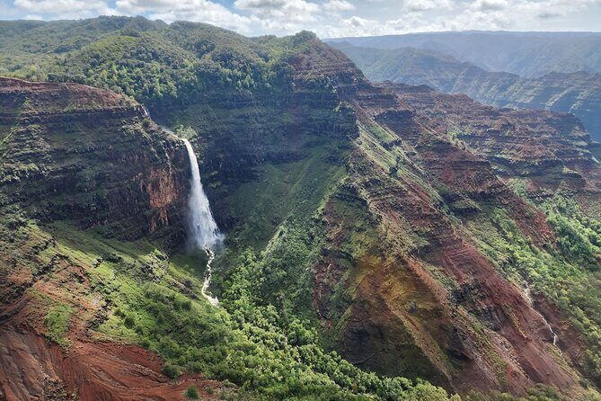 Private Kauai Experience: Doors-Off ALL WINDOW SEATS - Is This Tour for You?