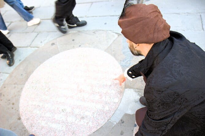 Private Kids Treasure Hunt in Palazzo Vecchio - Key Points