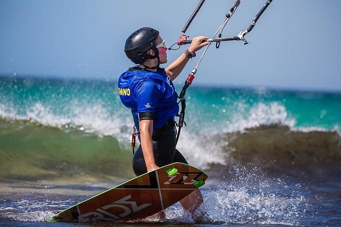Private Kitesurfing lessons (adapted to every level) - Exploring the Kitesurfing Experience in Tarifa