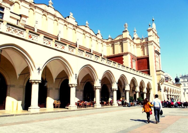 Private Krakow Old Town golf cart tour with audio-guide - Why Choose the Private Old Town Golf Cart Tour?