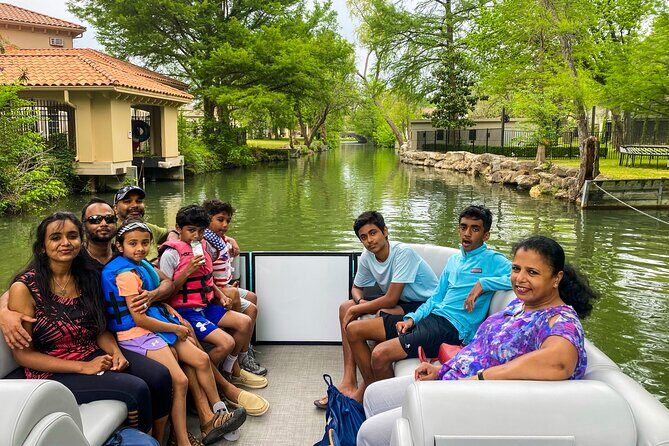 Private Lake Austin Boat Cruise With Full Sun Shading - The Experience with Guides and Reviews