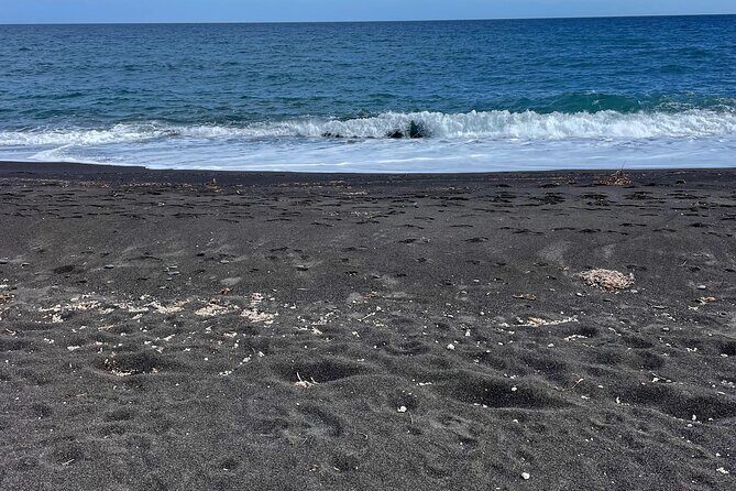 Private land tour in Santorini - Who Is This Tour Best For?