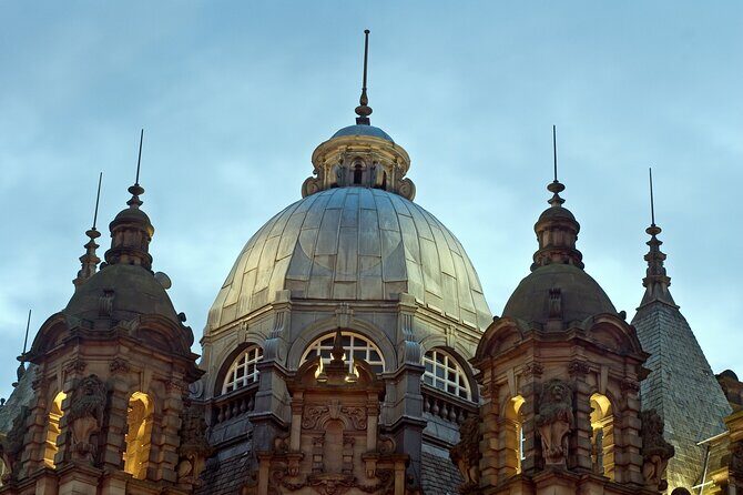 Private Leeds Exploration Through Time and Art - FAQs