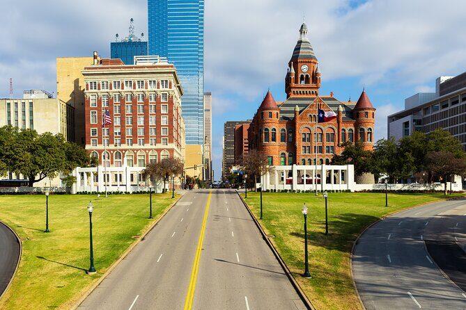 Private Legacy Lives Tour of JFK Assassination in Texas - A Closer Look at the Tour Experience