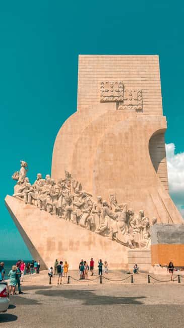 Private Lisbon City, Belém Tour & Special Souvenir Shopping - Key Points