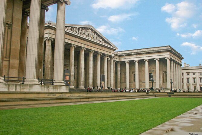 Private London Tour - British Museum, Trafalgar Square, Big Ben, Downing Street - Breakdown of the Itinerary