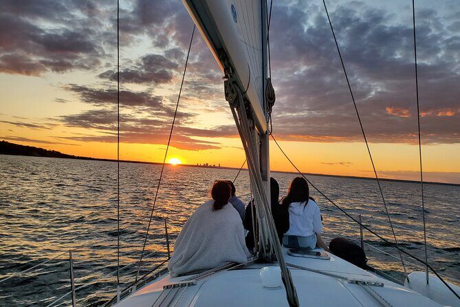 Private Long Island Sound Sailing Experience - Exploring the Long Island Sound on a Private Sail