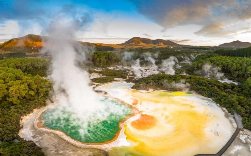 Private Luxury Auckland - Rotorua Geothermal Wonderlands - Key Points