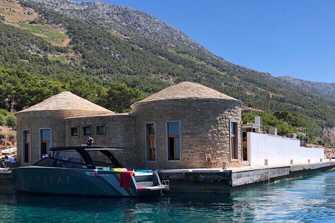 Private Luxury boat from Hvar, Bra and Vis Destination - The Experience in Detail