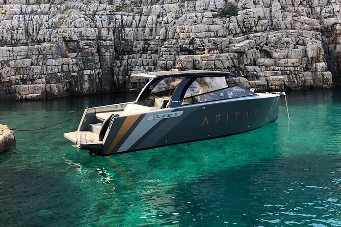 Private Luxury boat from Hvar, Bra and Vis Destination - Who Will Love This Tour?