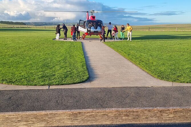 Private Luxury Great Ocean Road 2 Day Tour - Night in Apollo Bay