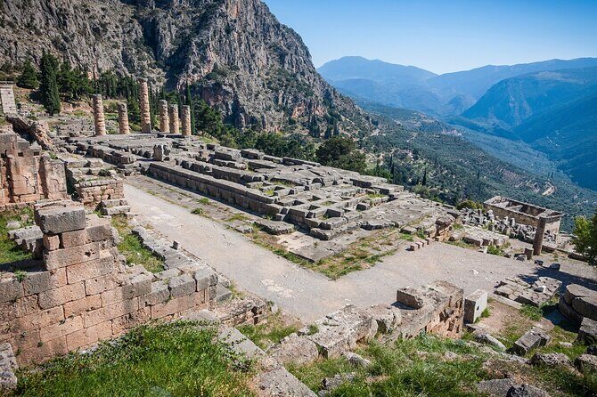 Private Luxury Tour: Delphi & Thermopylae  The 300s Legacy - The Sum Up