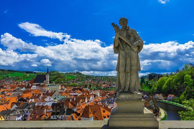 Private Luxury Transfer to Cesky Krumlov from Prague - Summary