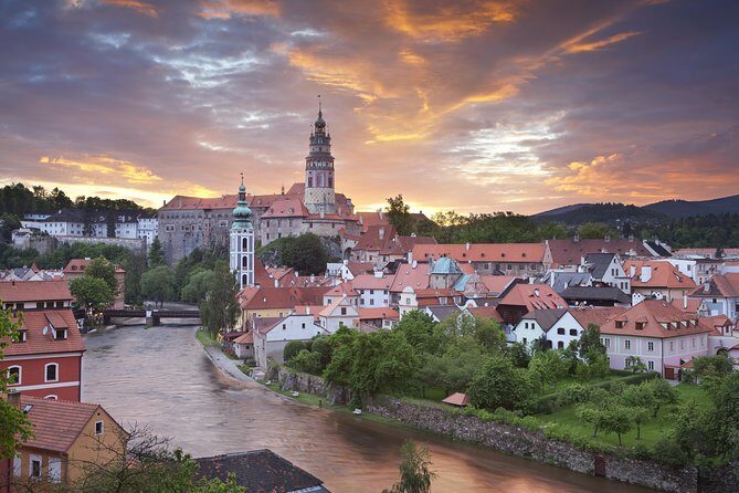 Private Luxury Transfer to Cesky Krumlov from Prague - FAQ