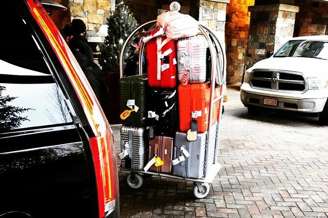 Private Luxury Transportation From Vail to Denver - Key Points