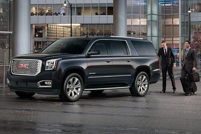 Private Luxury Transportation to/from Boston Logan Airport (BOS) - Key Points