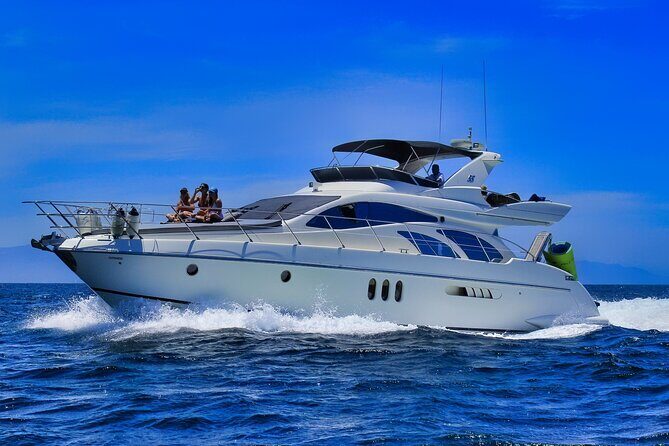 Private Luxury Yacht Chica 55' VIP All Inclusive + Jet Ski - An In-Depth Look at the Experience