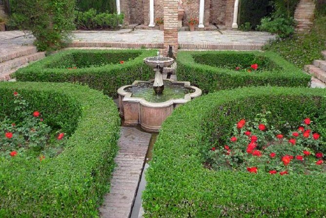 Private Malaga: Alcazaba, Museum, Market, Cathedral & Picasso - Who Is This Tour Best For?