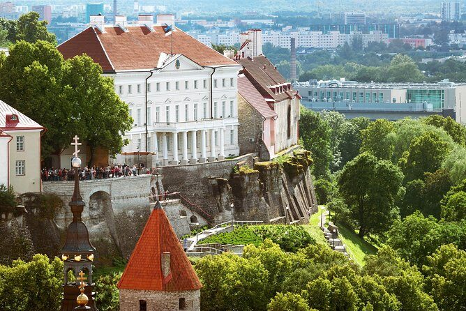 Private Medieval Tallinn Tour with Kadriorg-Pirita Seashore - A Friendly Deep Dive into the Tallinn Tour Experience