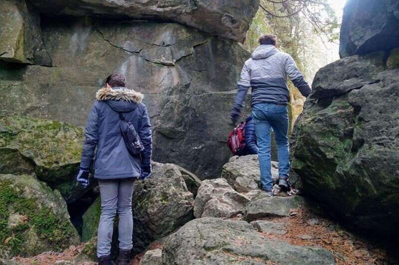 Private Metcalfe/Duncan Caves Hike-Collingwood/Blue Mountain - The Waterfall and Lunch Break