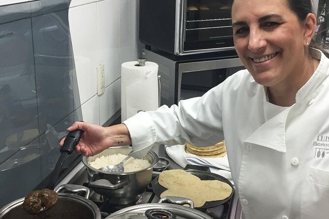Private Mexican Cooking Class with Gastronomic Historian, Lucia - Who Should Book This Tour?