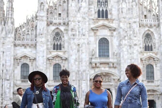 Private Milan Photo Walk with Professional Photographer - Exploring the Private Milan Photo Walk with a Pro Photographer