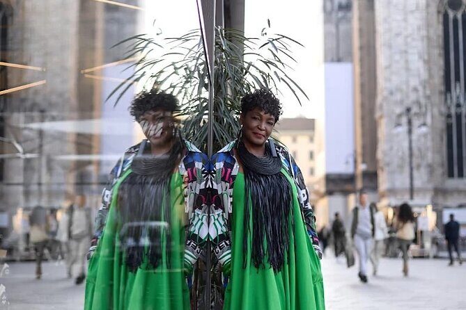 Private Milan Photo Walk with Professional Photographer - Key Points