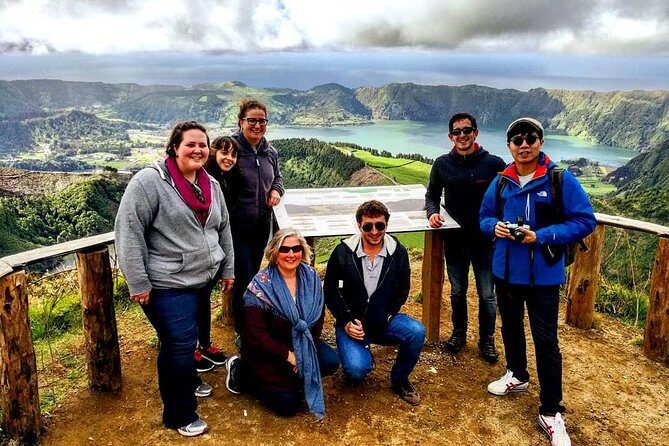 Private Mini Van Sete Cidades and Lagoa do Fogo (1-6 people) - A Deep Dive into the Tour Experience