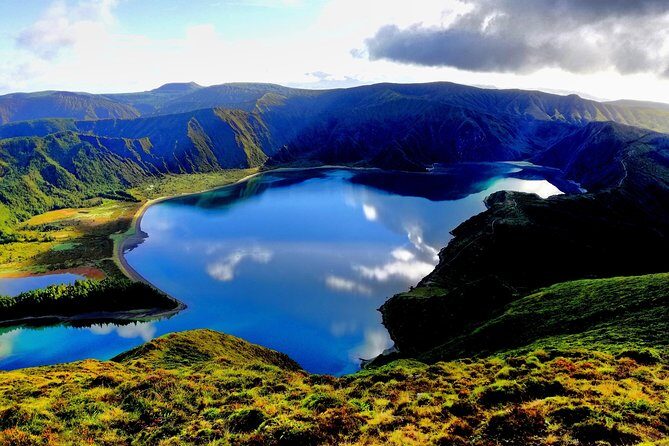 Private Mini Van Sete Cidades and Lagoa do Fogo (1-6 people) - Analyzing the Value