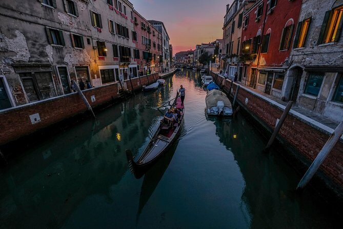 Private Mini Venice Photo Walk 2 Hours - Practical Details to Keep in Mind